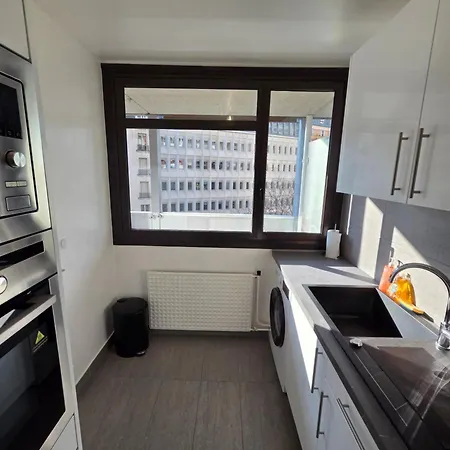 Perfect Living-staying In - Sun & Eiffel Tower Appartamento